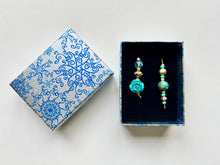 Load image into Gallery viewer, NEW! Aqua Rose Beaded Bookmark